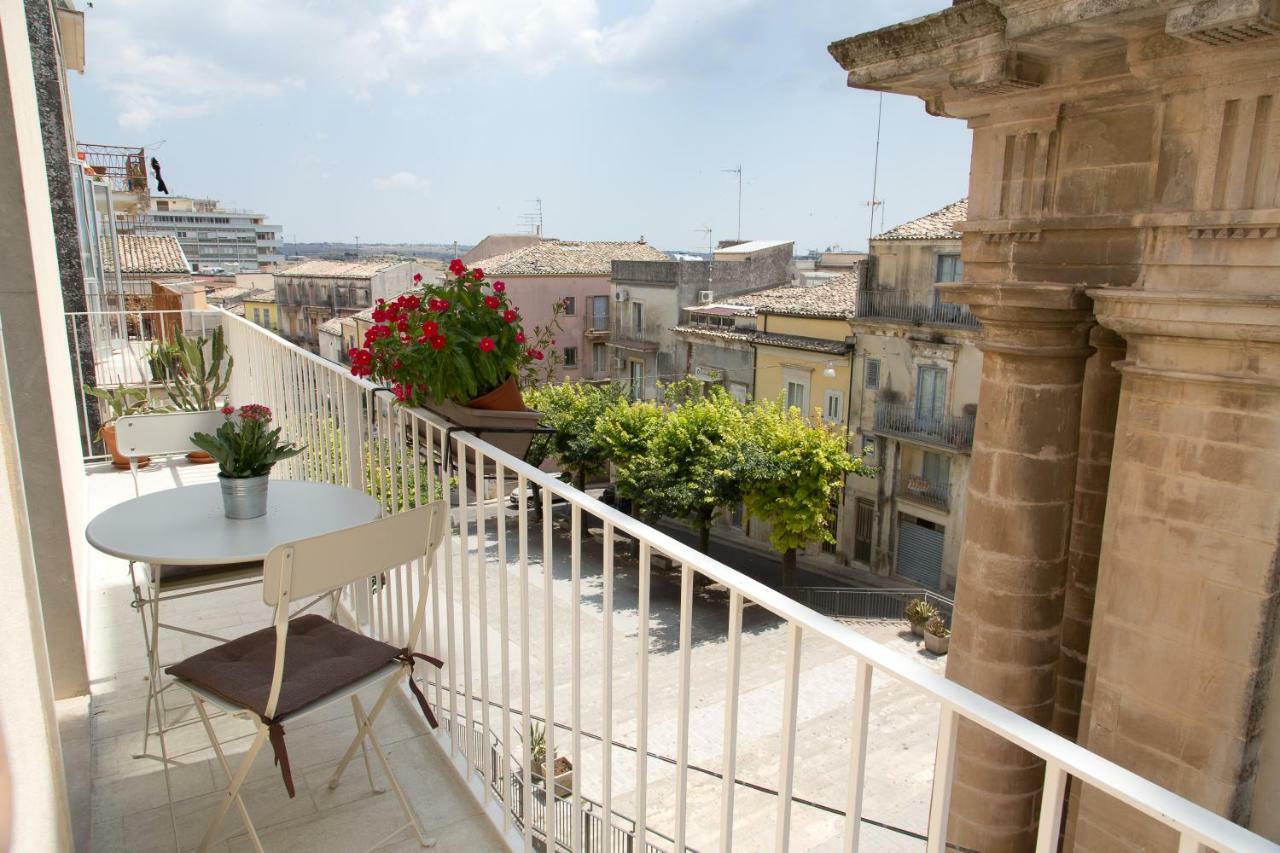 Tocco Barocco - Locazioni Brevi - Hotell Ragusa Exteriör bild
