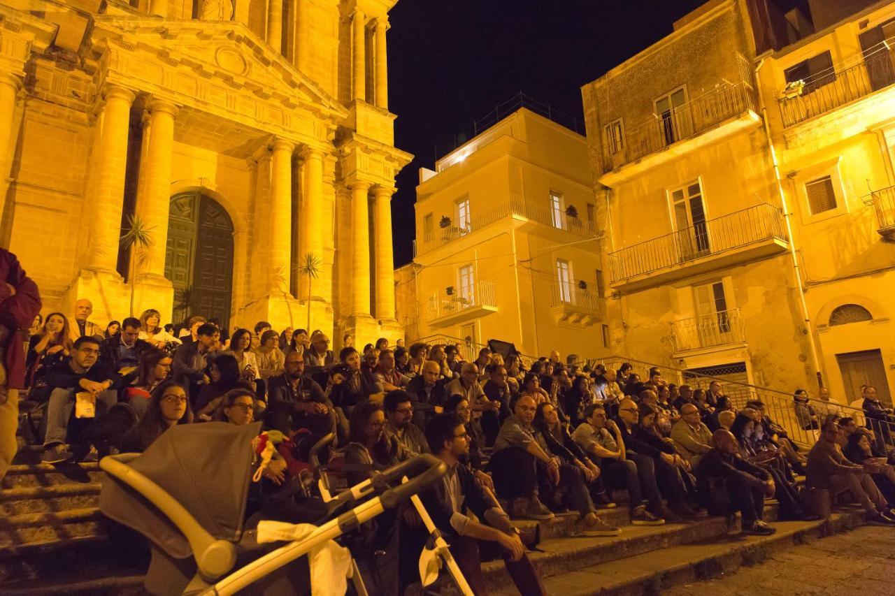 Tocco Barocco - Locazioni Brevi - Hotell Ragusa Exteriör bild