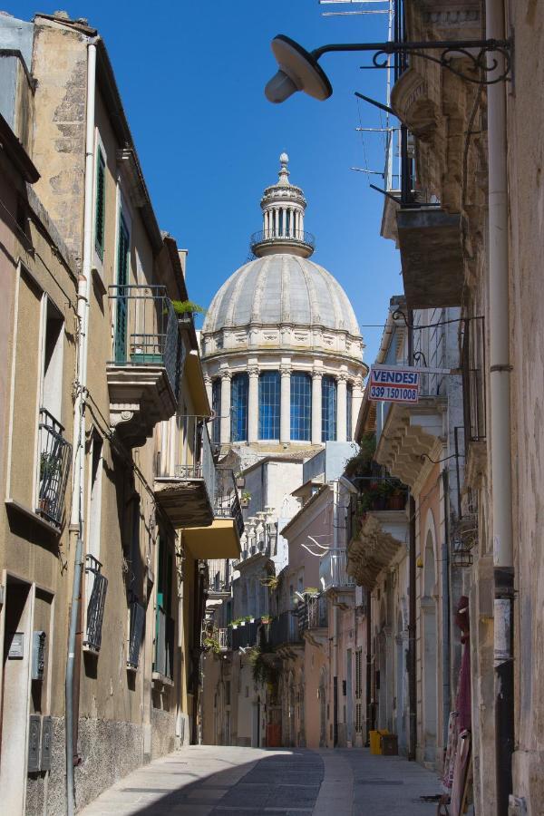 Tocco Barocco - Locazioni Brevi - Hotell Ragusa Exteriör bild
